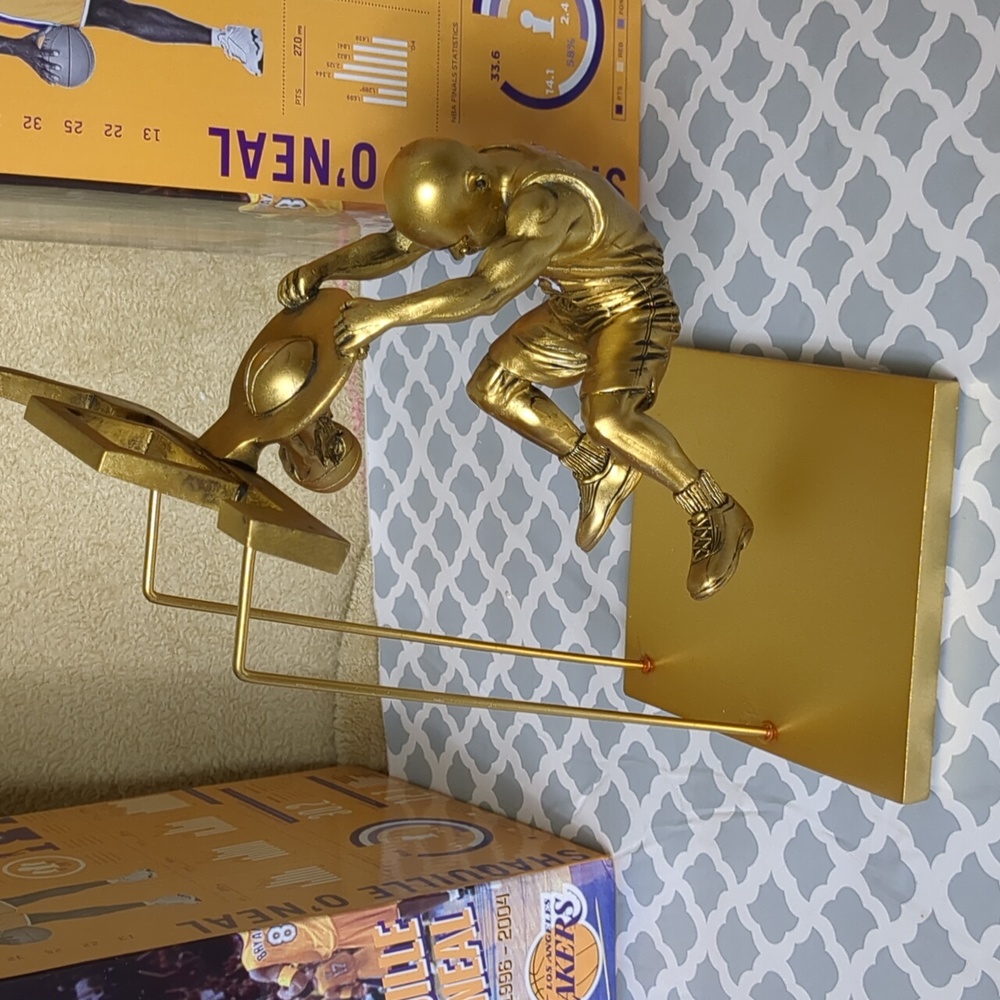 Shaquille O'Neal figure - Picture 11 of 14